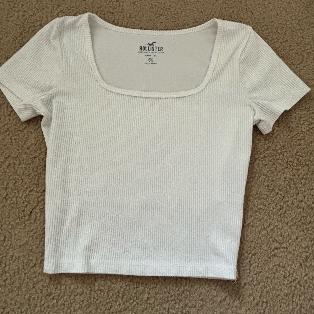 Hollister White Cropped Fitted T-Shirt